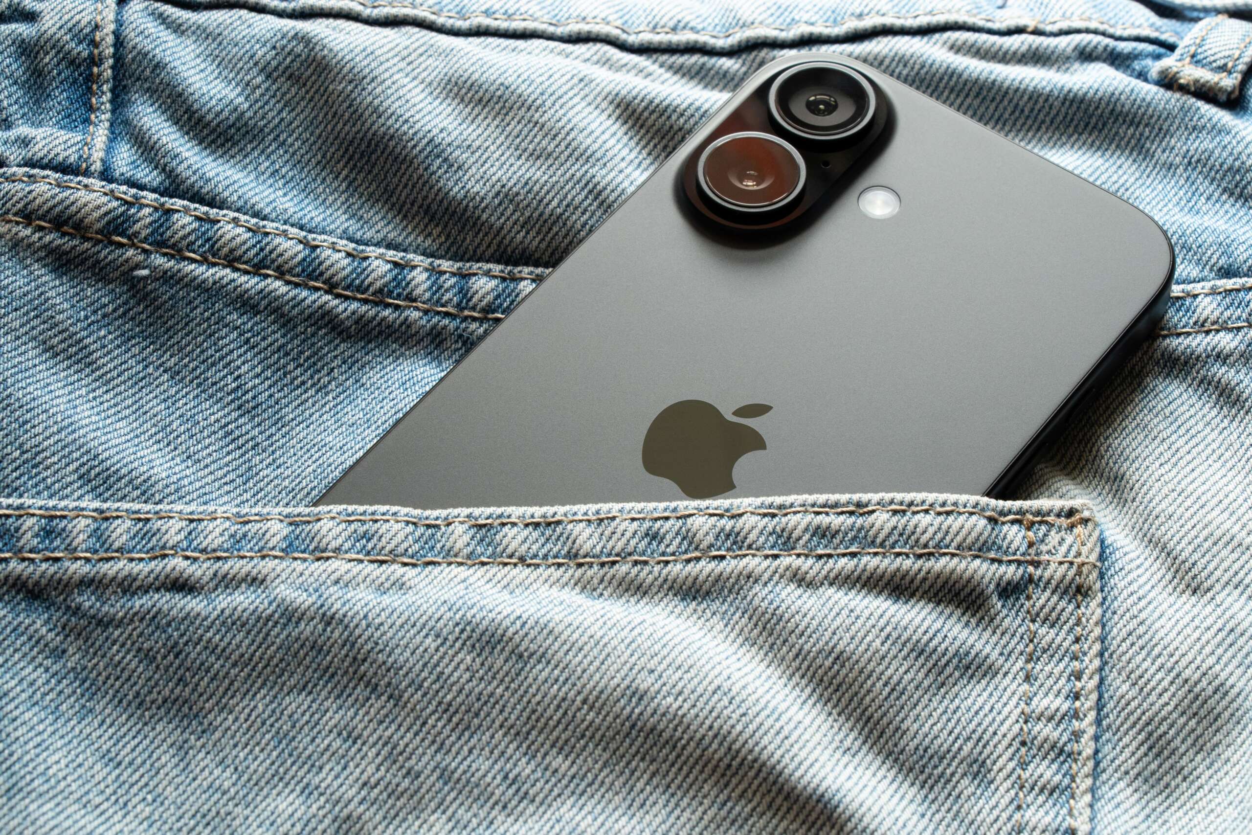 Najlepsze etui do iPhone 16
