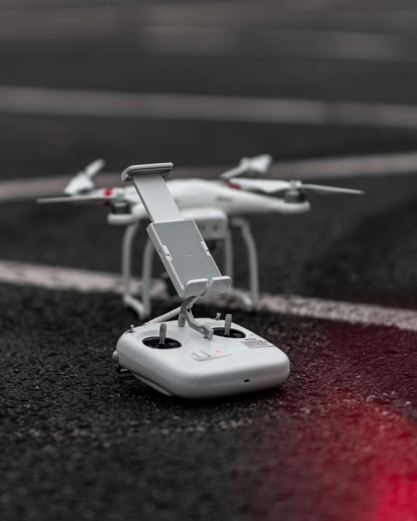 Najlepszy dron z Chin 2024: Jaki model wybrać? - dronsfera.pl